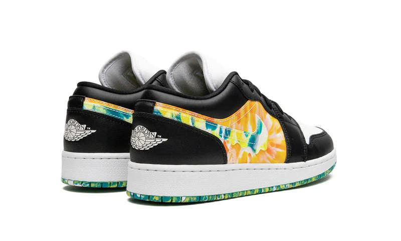 Air Jordan 1 Low Tie Dye (GS) - Image 3
