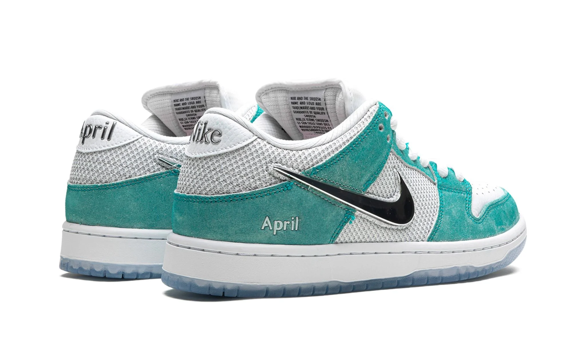 Nike SB Dunk Low April Skateboards - Image 3